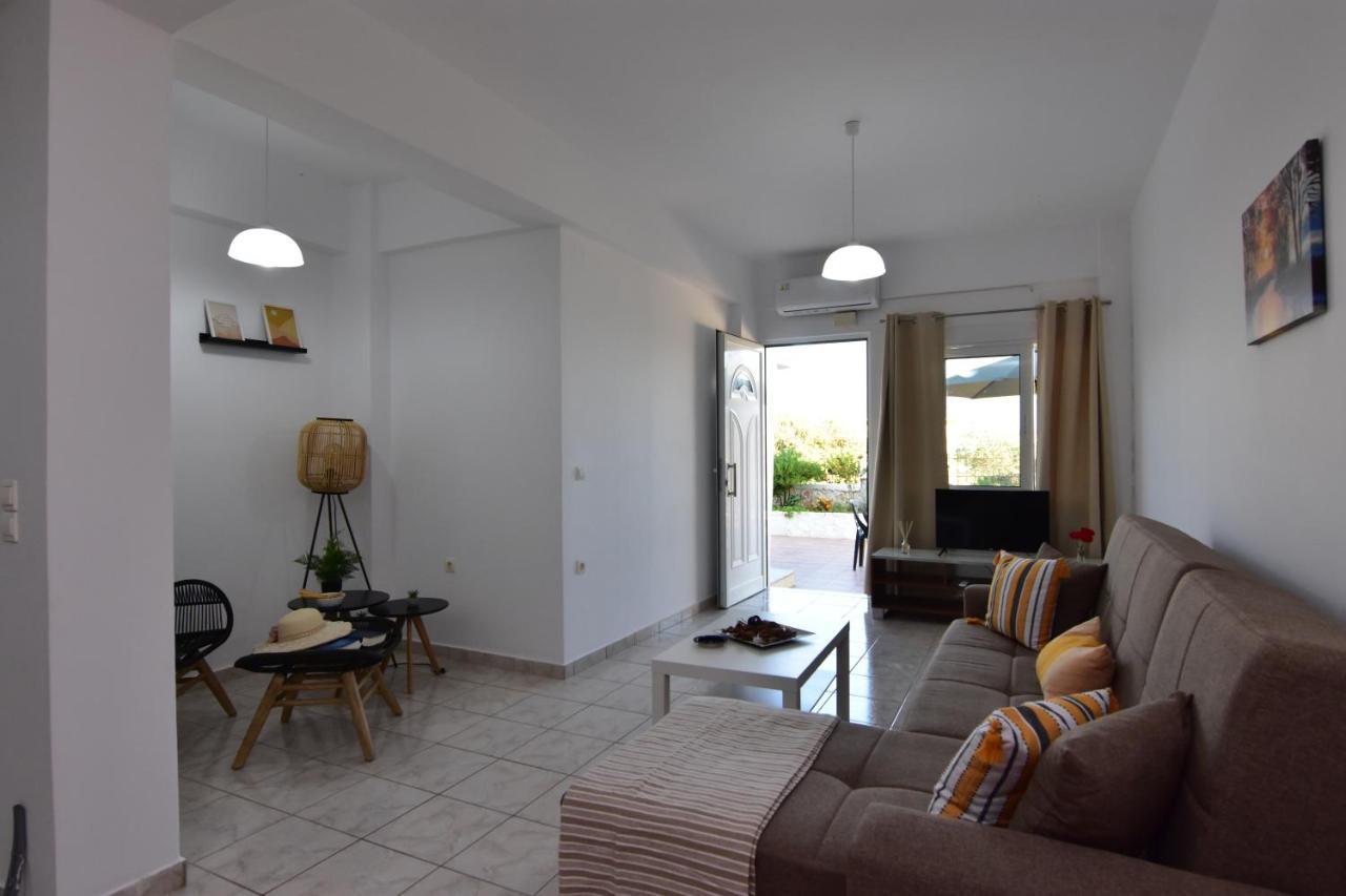 Iakovos Apartments Chorafakia Luaran gambar