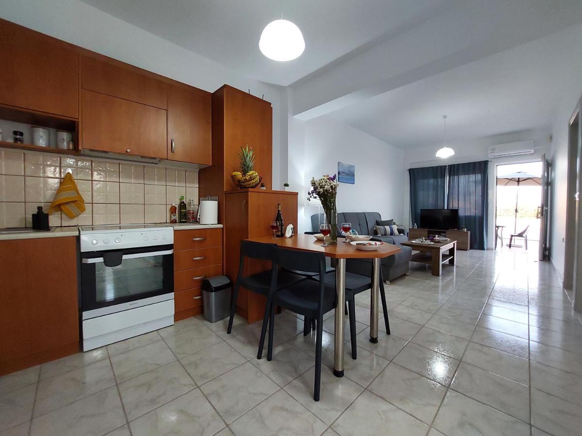 Iakovos Apartments Chorafakia Luaran gambar